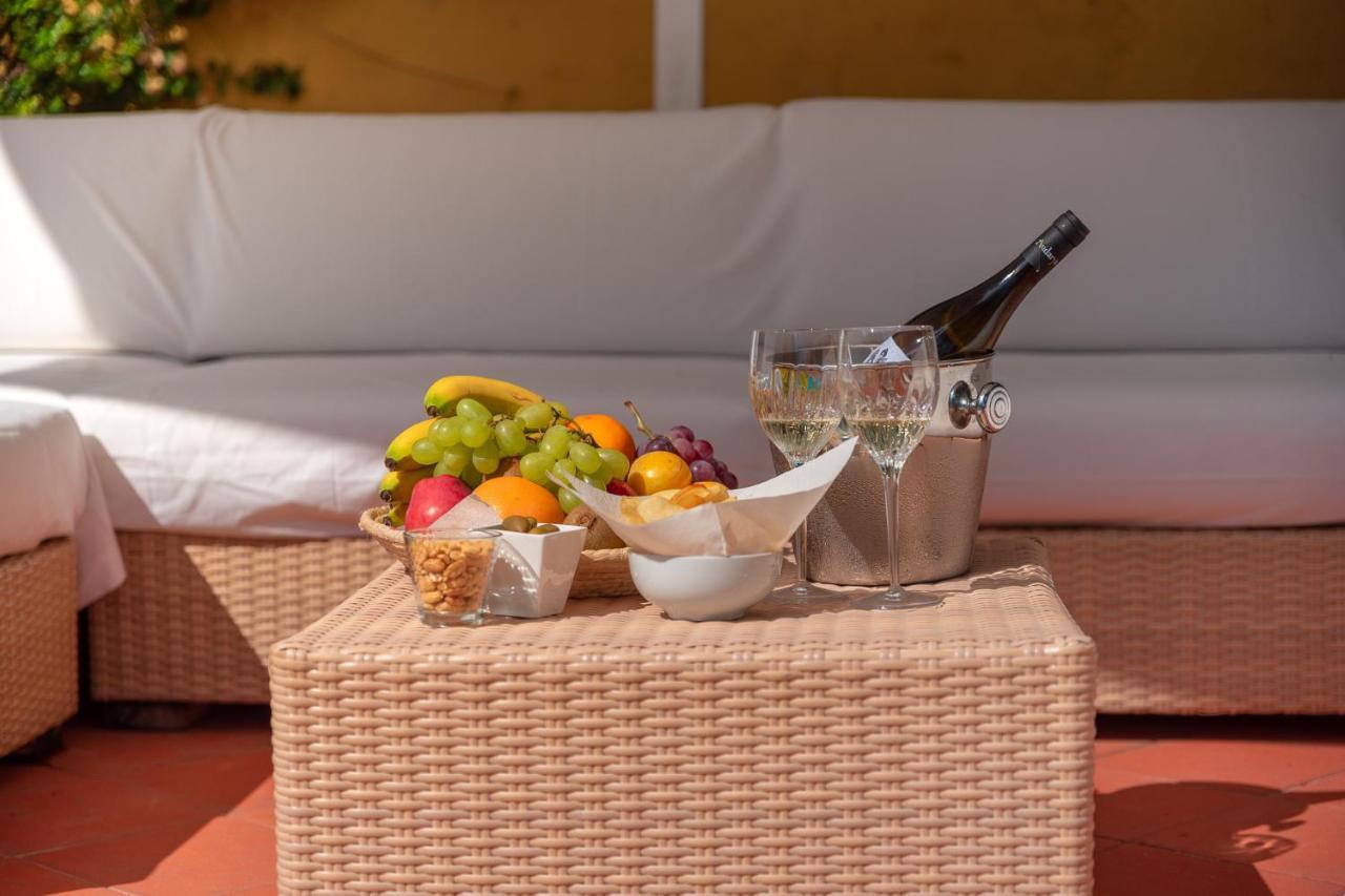 Boutique Hotel Sant'Andrea & Relais San Pantaleo Exteriér fotografie