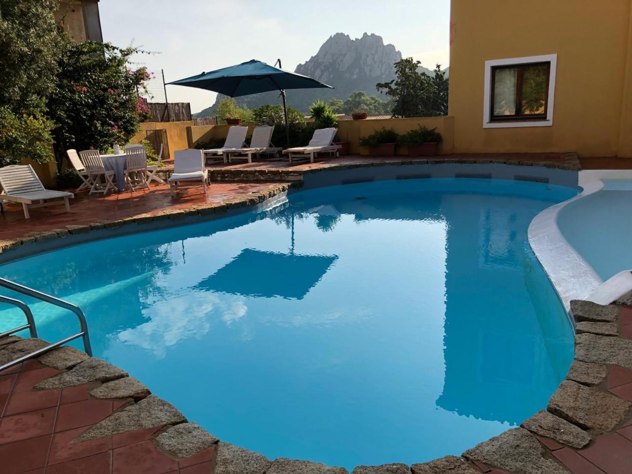 Boutique Hotel Sant'Andrea & Relais San Pantaleo Exteriér fotografie