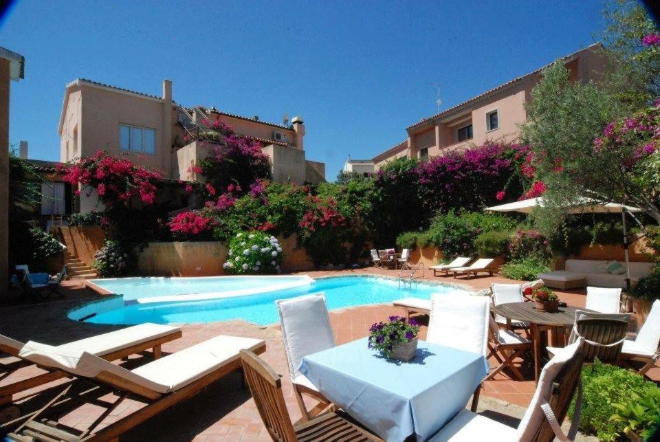 Boutique Hotel Sant'Andrea & Relais San Pantaleo Exteriér fotografie